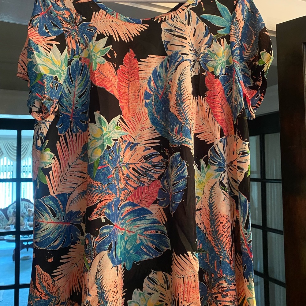 Tropical shirt (can be worn as a dress if you are shorter)